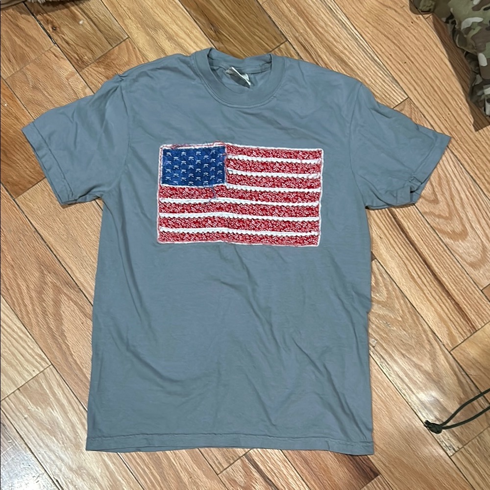 Comfort Colors Gray Short Sleeve with American Flag Graphic